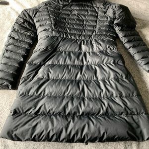 Lululemon Brave the Cold Jacket! Size 8.